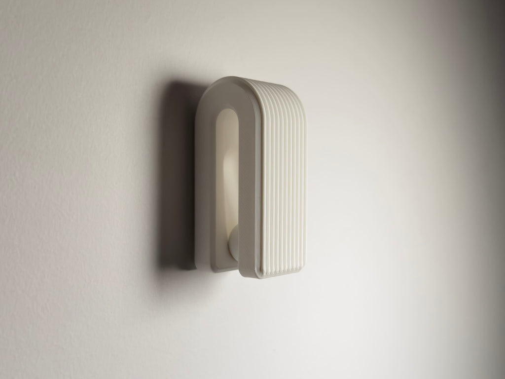 Auto-Locking Wall Hanger – Heavy Duty No-Drill Adhesive Hook