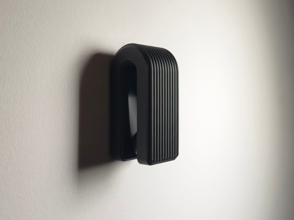 Auto-Locking Wall Hanger – Heavy Duty No-Drill Adhesive Hook